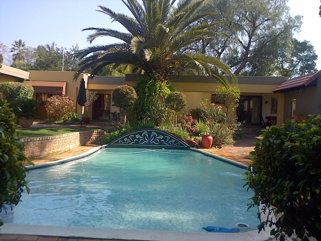 Jubilee Lodge Guest House Johannesbourg Extérieur photo