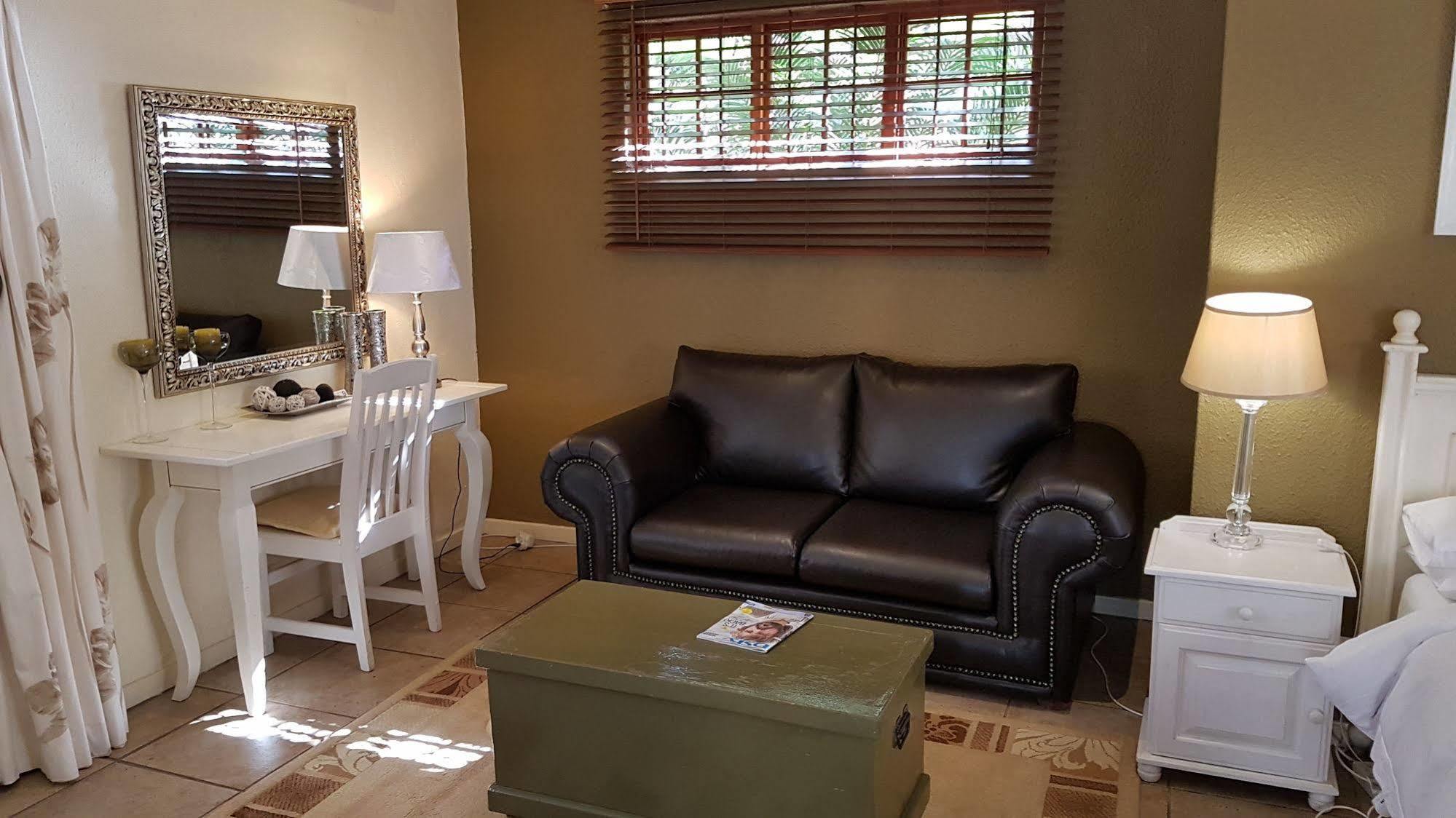 Jubilee Lodge Guest House Johannesbourg Extérieur photo