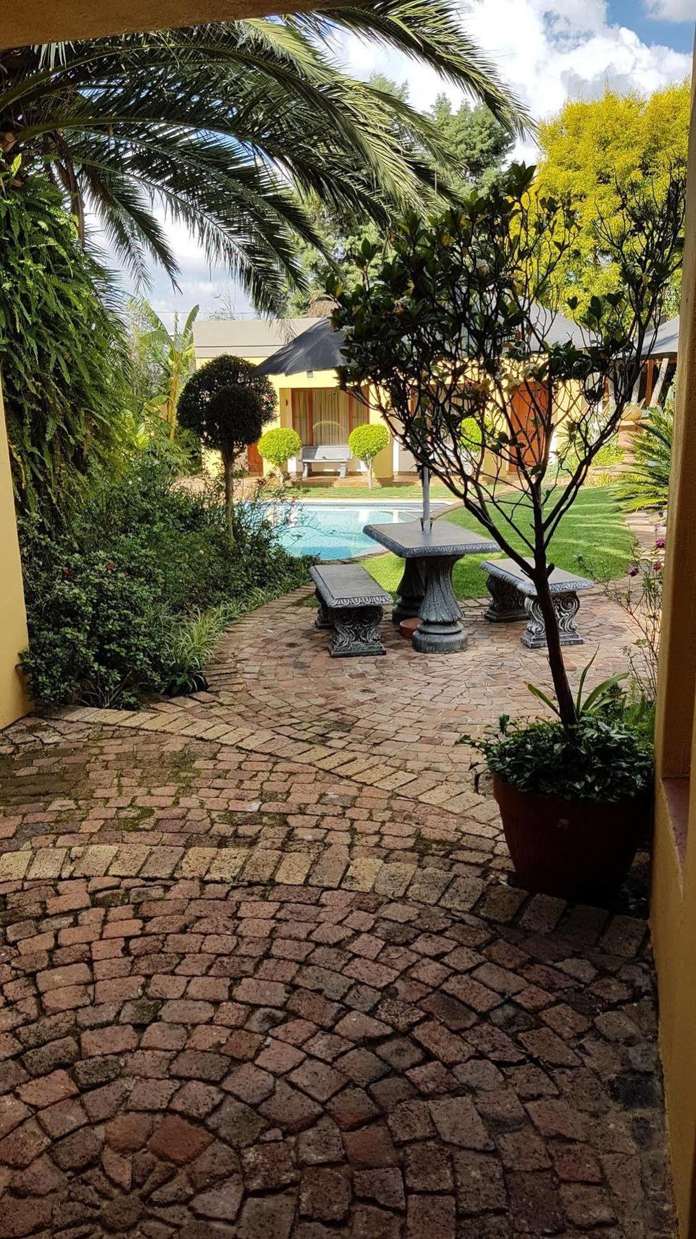 Jubilee Lodge Guest House Johannesbourg Extérieur photo
