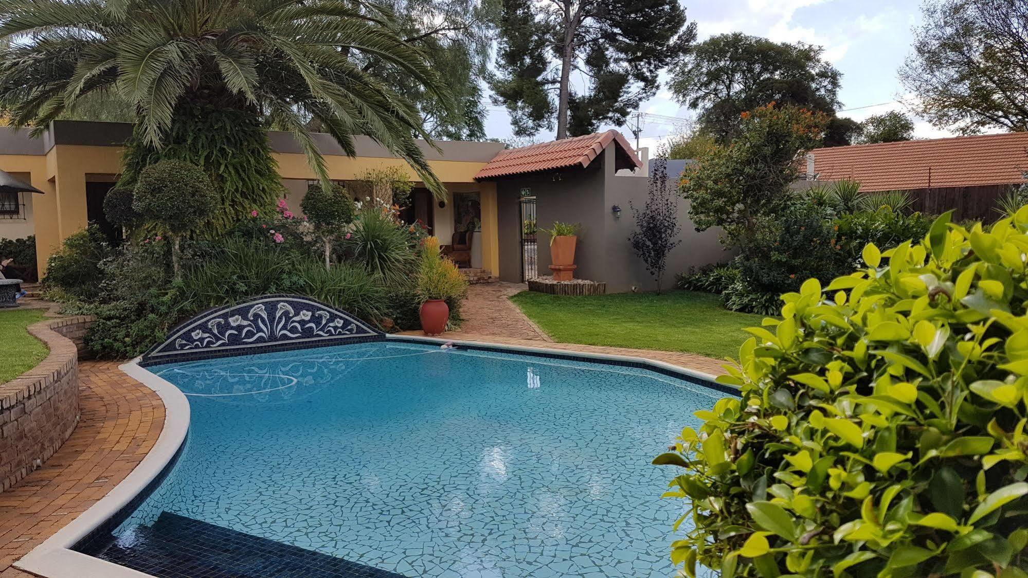 Jubilee Lodge Guest House Johannesbourg Extérieur photo